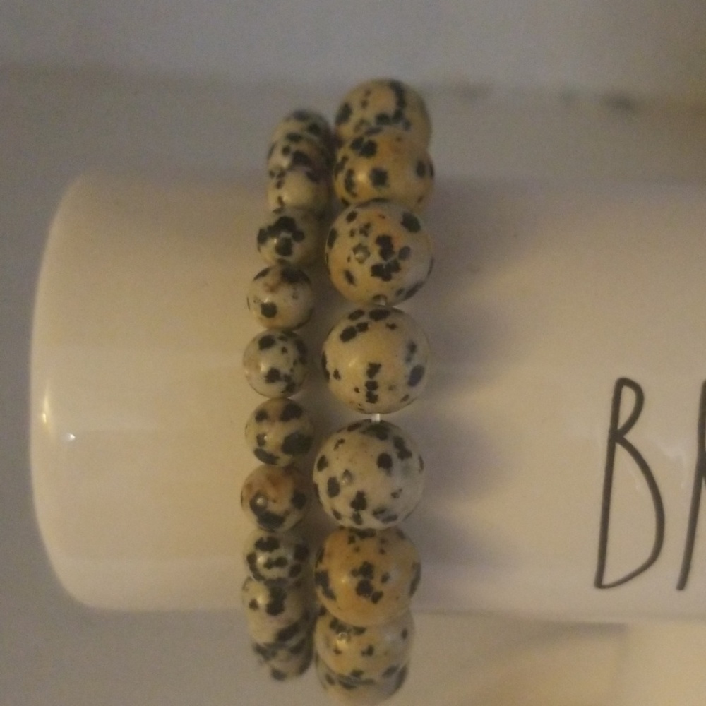Bracelets - Picture 2 of 4